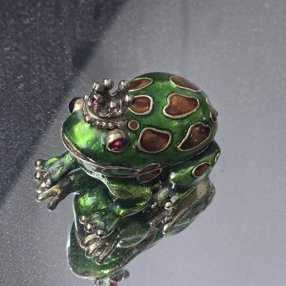 Vintage Monet Prince Charming Frog Trinket Box For Jewelry - Picture 3 of 9